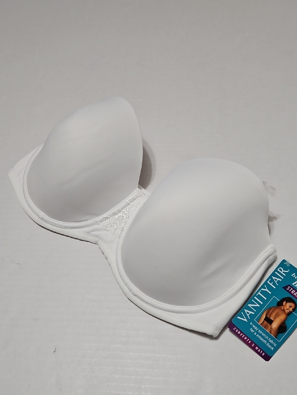 Vanity Fair 3 Way White Strapless Molded Bra with Removable Straps Size 38DD